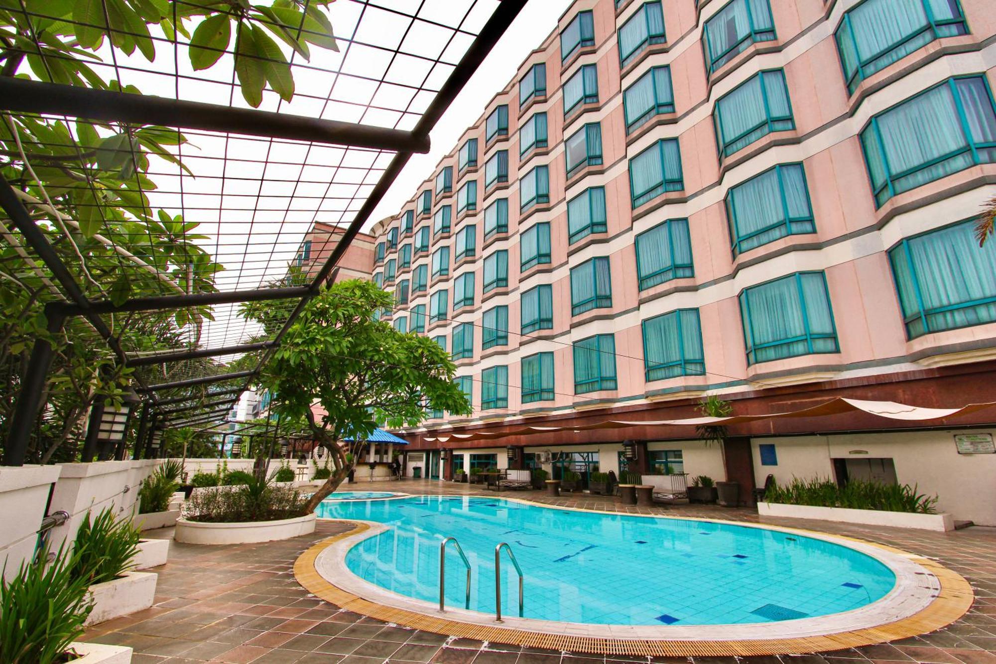 The Acacia Hotel Jakarta Exterior foto
